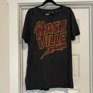 Nwot distressed Nashville Graphic Tee